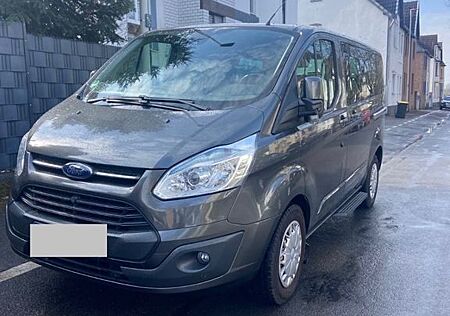 Ford Tourneo Custom L1 2.2TDCI 155 PS Standhz. Kamera