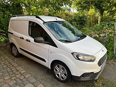 Ford Transit Courier