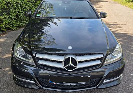 Mercedes-Benz C 200 Coupé -