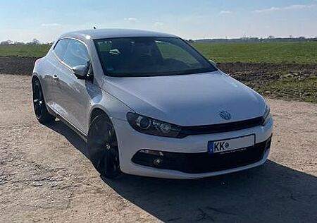 VW Scirocco Volkswagen 1.4 TSI DSG -