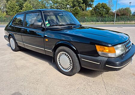 Saab 900 2.1 16V Top Zustand