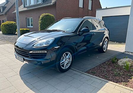 Porsche Cayenne Diesel - sehr guter Zustand