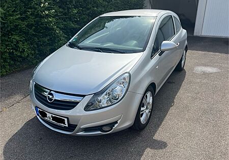 Opel Corsa 1.2, TÜV bis 05/2027; TOP GEPFLEGT