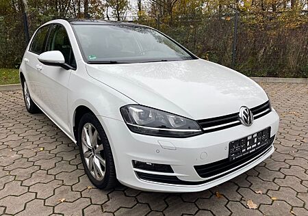 VW Golf Volkswagen VII Lim. 2.0 TDI Highline BMT DSG*Panorama