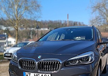 BMW 218i Active Tourer Modell Advantage