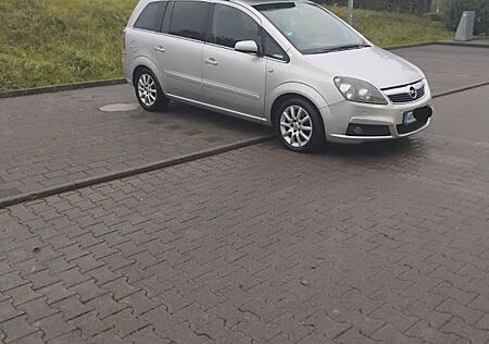 Opel Zafira 1.9 CDTI Cosmo 88kW Cosmo
