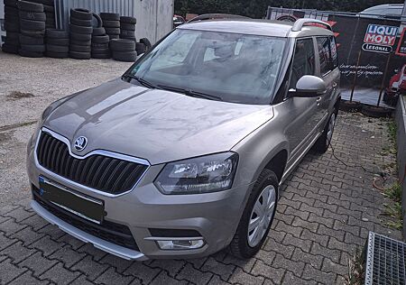 Skoda Yeti 1.4 TSI 4x4 Ambition 8-fach AHK Climatronic