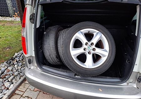 Skoda Roomster 1.2l TSI 63kW Family Family