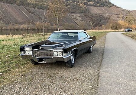 Cadillac Deville