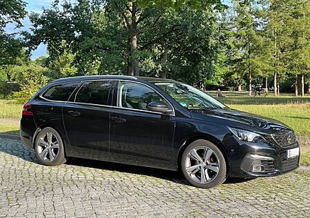 Peugeot 308 BlueHDi 130 EAT6 Allure SW Allure