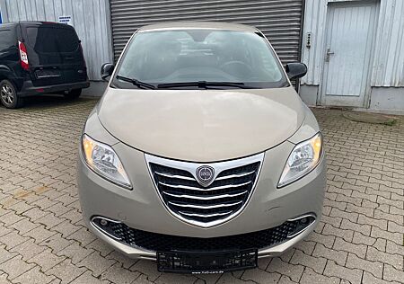 Lancia Ypsilon Gold 0.9 Twin Air Platinum*TÜV/AU NEU*