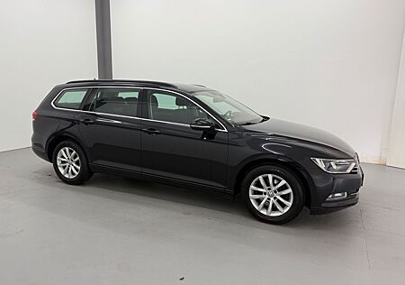VW Passat Variant Volkswagen Comfortline*DSG*AHK*ACC*RFK*NAVI*