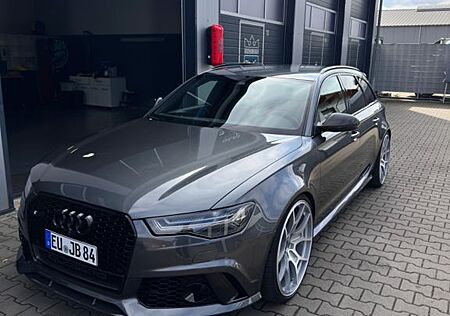 Audi RS6 4.0 TFSI tip. quattro performance Avant