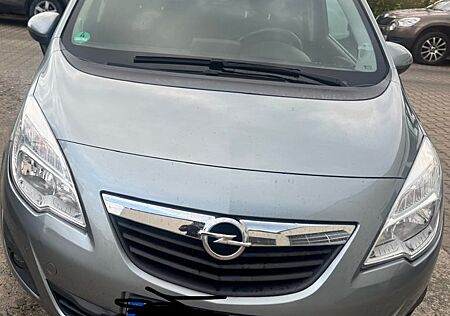 Opel Meriva 1.4 150 Jahre 88kW 150 Jahre
