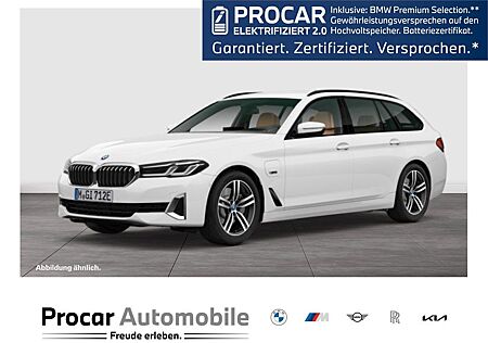 BMW 530e iPerformance Luxury Line AHK RFK NAVI LED