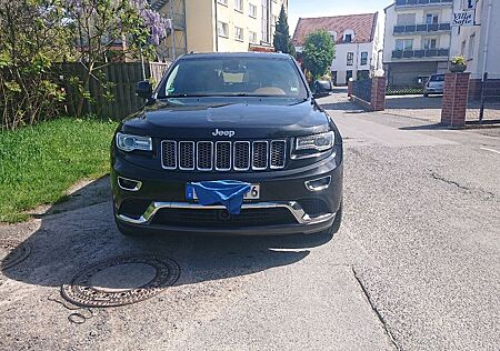 Jeep Grand Cherokee Summit, AHK, So.u.Wi.Räder, HU 27