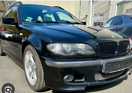 BMW 325i touring -