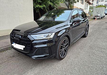 Audi Q7 55 TFSI quattro tiptronic S line S line