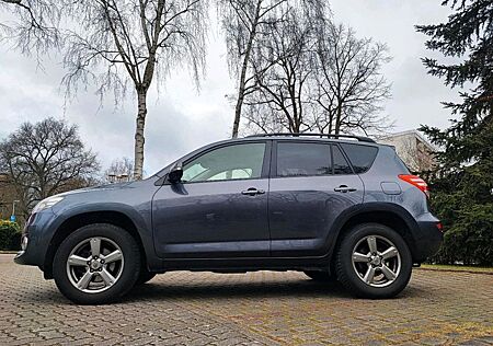Toyota RAV 4 4x4 in Sehr gute zustand