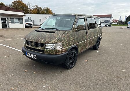 VW T4 Caravelle Volkswagen 2,5-l-Diesel TDI 75kW Standard