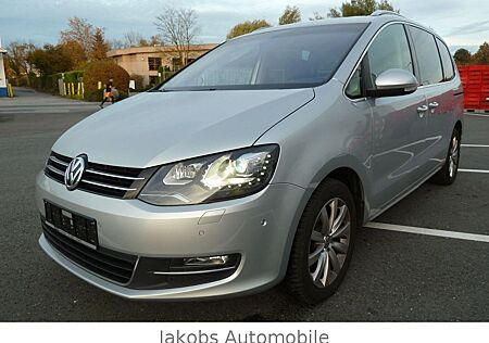 VW Sharan Volkswagen 2.0 TDI DSG Panorama Navi Leder 7 Sitze +