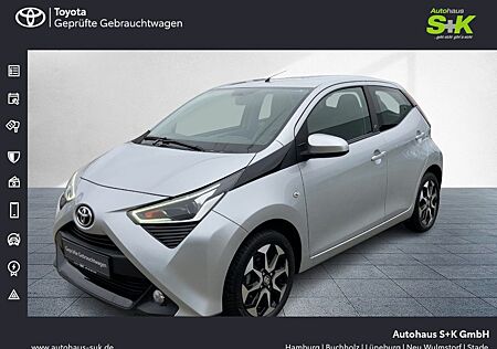 Toyota Aygo (X) -play Team Deutschland *KAMERA*KLIMA*GJR*