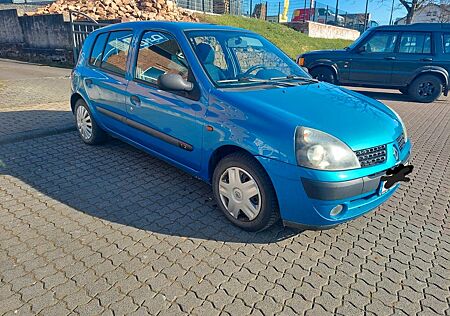 Renault Clio Expression 1.2 TüV Neu
