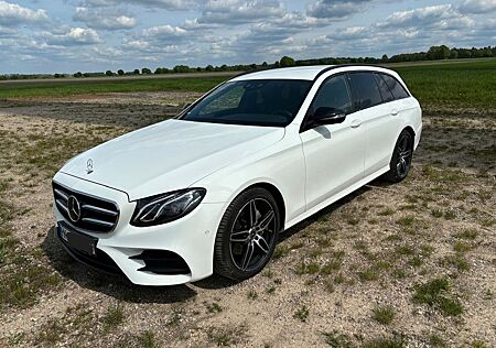 Mercedes-Benz E 220 d T Autom. - T AMG Line