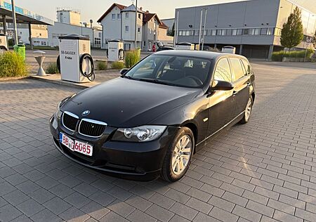 BMW 318i 318 Baureihe 3 Touring *TÜV Neu