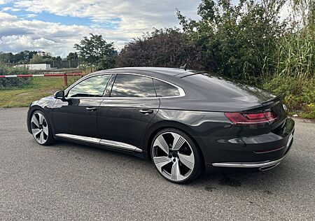 VW Arteon Volkswagen 2.0 TSI OPF DSG R-Line R-Line