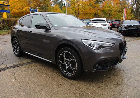 Alfa Romeo Stelvio Veloce Q4 Werksgarantie 08-2026