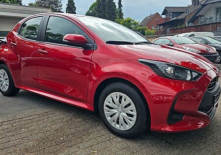 Toyota Yaris Comfort, Rückfahrkamera,Navi,EFH,ZV,1.Hand