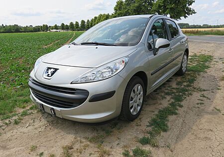 Peugeot 207 1.4 Tendance 75 Tendance Modell 2007