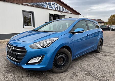 Hyundai i30 cw 1.6 /Lenkradheizung/Tempomat