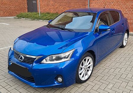 Lexus CT 200h Executive Line Leder Navi TÜV neu