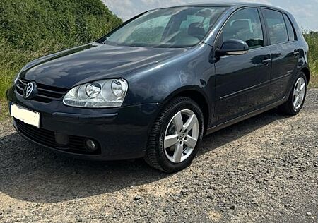 VW Golf Volkswagen V 5 1.6 United TÜV NEU
