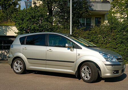 Toyota Corolla Verso 1.8-l-VVT-i Executive Executive