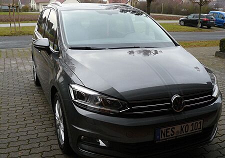 VW Touran gebraucht kaufen VW Touran Volkswagen 2.0 TDI SCR DSG Highline