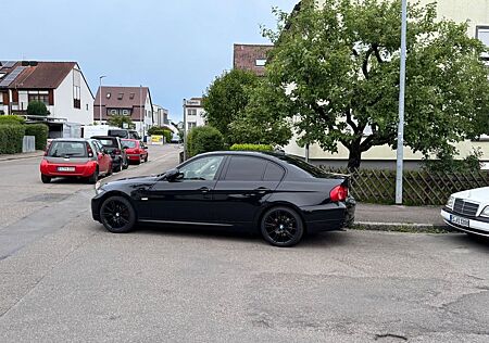 BMW 318d Touring Edition Lifestyle Edition Lifestyle
