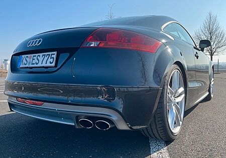 Audi TTS Coupe quattro sehr gepflegt