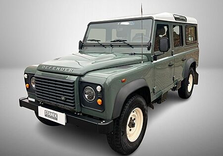 Land Rover Defender 110 TD4 Station Wagon E
