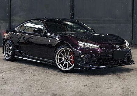 Toyota GT86 2.0 TRD Sondermodell Brembo Alcantara RKam