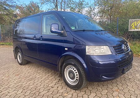 VW T5 Multivan Volkswagen 2.5 TDI 96 KW