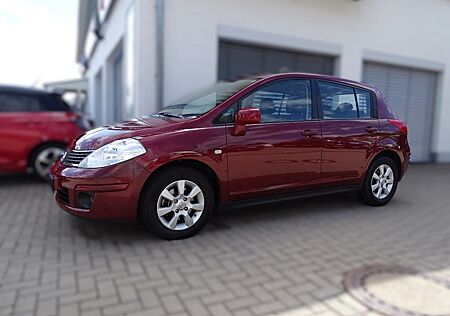 Nissan Tiida Acenta 1.6 / 1. Hand