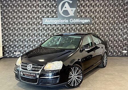 VW Jetta Volkswagen V Trendline 1.6/KLIMA/ALUFELGEN/HU NEU