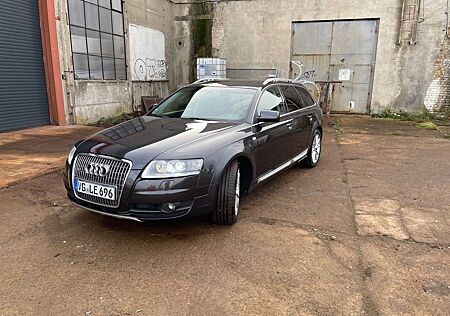 Audi A6 Allroad 3.0TDI (DPF) quattro tiptronic -