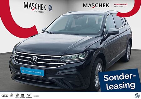 VW Tiguan Allspace Volkswagen Life 2.0 TDI AHK Navi 7-Sitze Si
