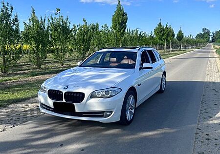 BMW 530d xDrive Touring -