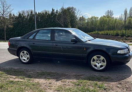 Audi A8 4.2 quattro tiptronic - Orginal