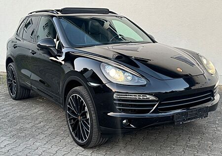Porsche Cayenne S Diesel V8! LEDER!PANO!22ZOLL!AHK!